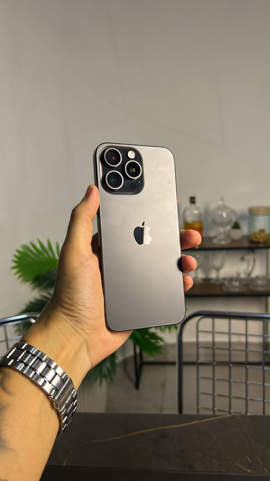iPhone 15 Pro Max