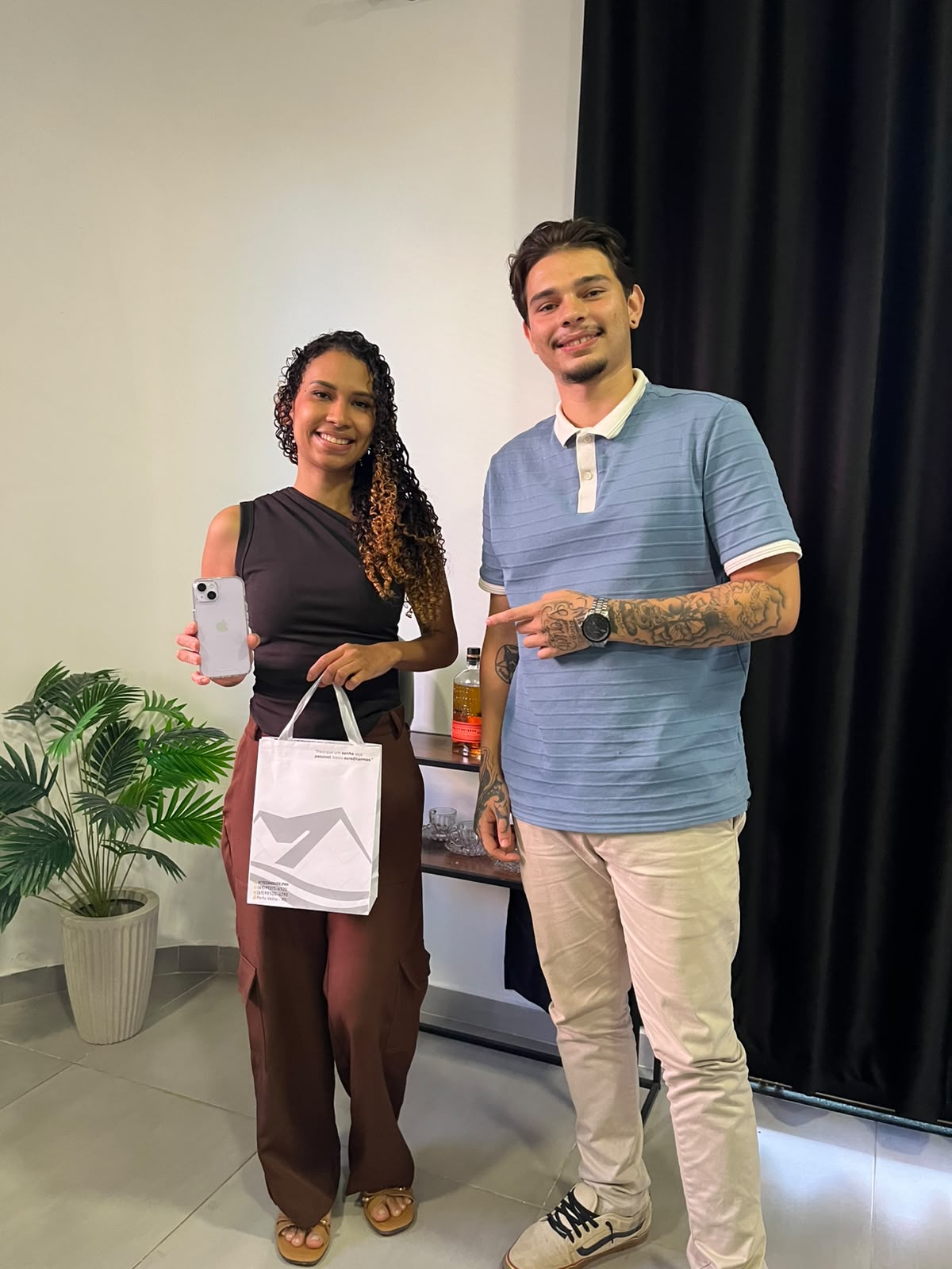 Clientes da Tech House com suas compras — foto 25